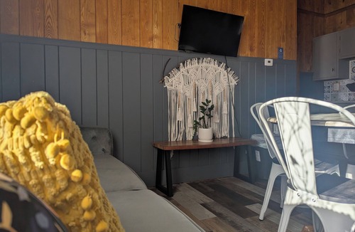 Grand Marais Hotel | Robin's Nest at Feather Nest Inn