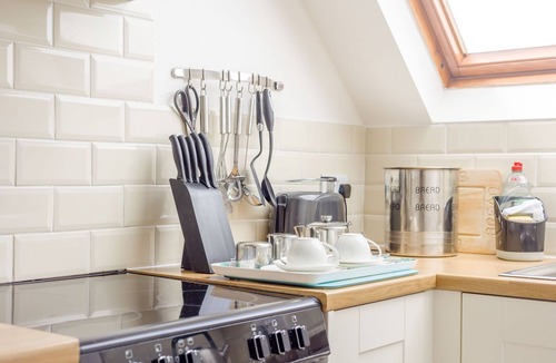 Strefford Cottage | Robin's Nest