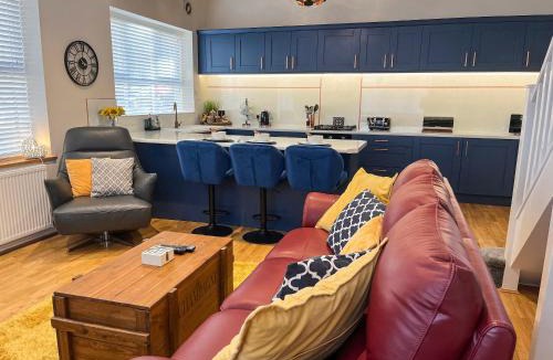 Edwinstowe House | Robin's Nest