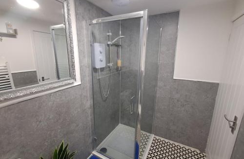 Wilbarston Cabin | Robin's nest