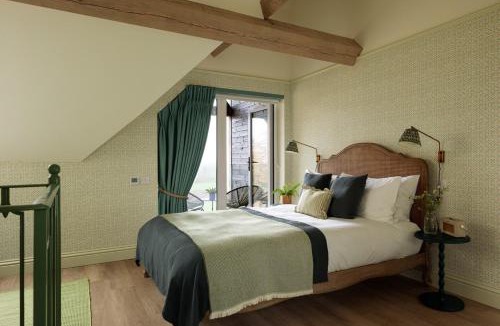 Alton House | Robin's Nest - Otium Wine Estate