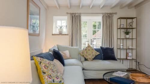 Ampleforth House | Robins Cottage