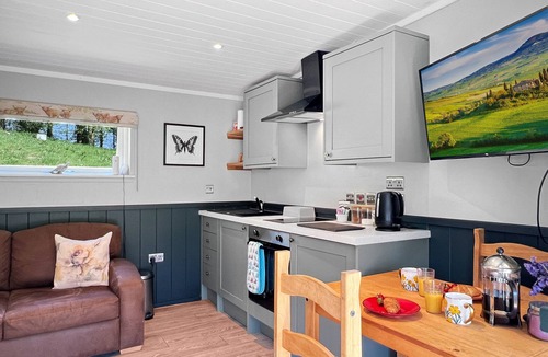 South Molton Apartment | Robins Nest Lodge, South Molton