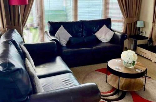 Ringwood Other | Robins Nest Oakdene Forest Park