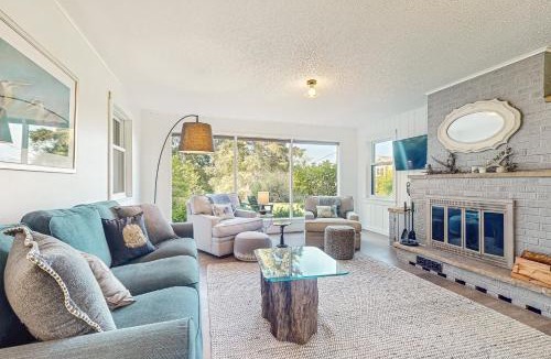 Freeland House | Robins Nest