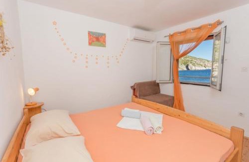 Zarace Apartment | Robinson Elizabeta