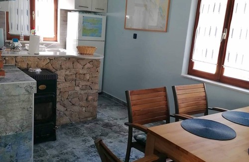 Tkon House | Robinson home in Tkon with Seaview, Terrace, WIFI (3437-1)