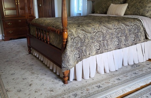 Thorold Bed & Breakfast | Robinsong Bed and Breakfast