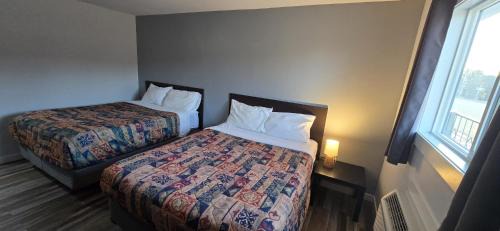 Division No. 16 Hotel | Roblin Motor Inn