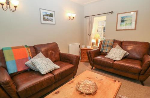 Otterton House | Robyn Cottage