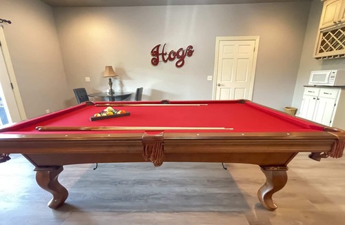 Rogers House | Robyn's Nest on Beaver Lake, Pool Table & Playroom