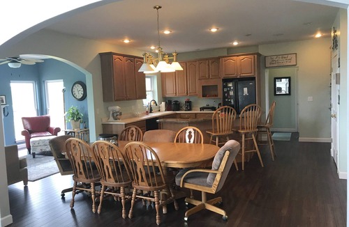 Innsbrook House | Robyn's Nest - PRIVATE POOL, Sleeps 18, 7 bedrooms, 4.5 baths