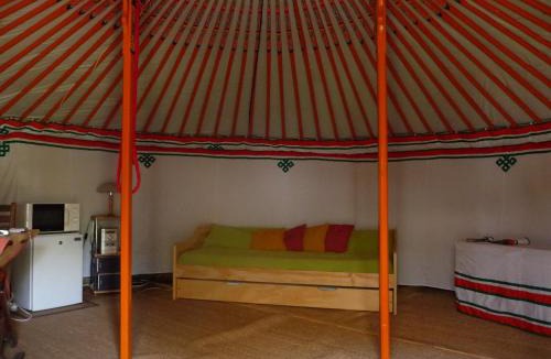 Villeneuve-les-Avignon Other | Roca Yourte