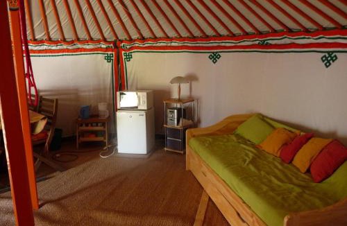 Villeneuve-les-Avignon Other | Roca Yourte