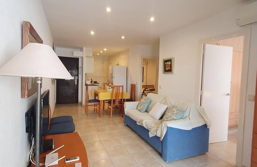 L'Estartit Apartment | Rocamaura I-C-2-2 Holidays with view to the Medas islands pool wifi