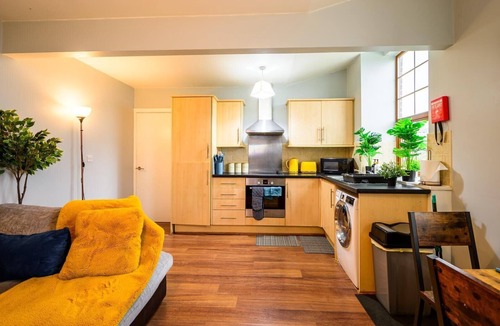 Rochdale Apartment | Rochdale Riverside Retreat