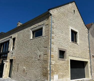 Lion-sur-Mer House | Roche Galante