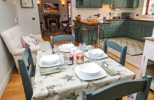 Shepley Cottage | Roche House