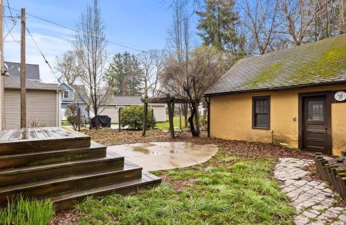 Charlotte House | Rochester Gem: 3BR Near All!
