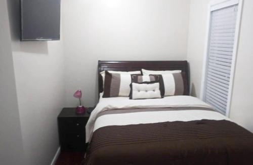 Crown Heights House | Rochester's Place