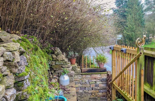 Alstonfield Cottage | Rock Cottage