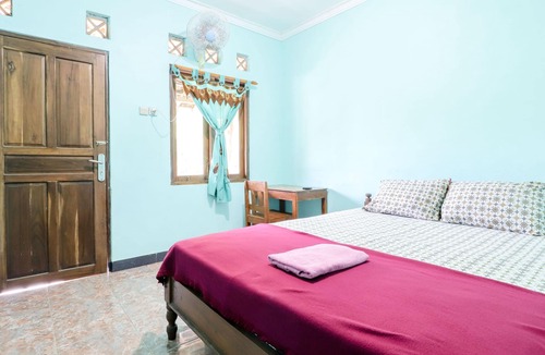 Wonosari Hotel | Rock Garden Homestay & Resto