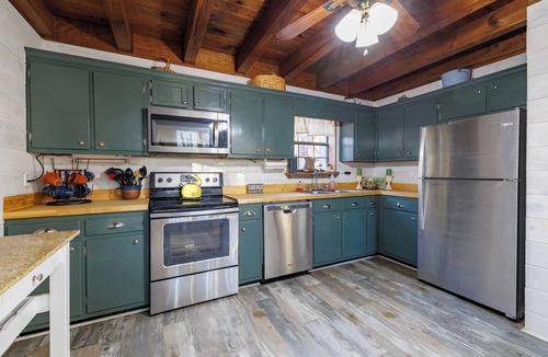 Mentone Ski Chalet | Rock Haven | Pet Friendly, Fire Pit, Near DeSoto