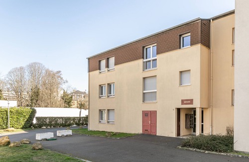 Devant-les-Ponts Apartment | Rock in Share - L'Anisé