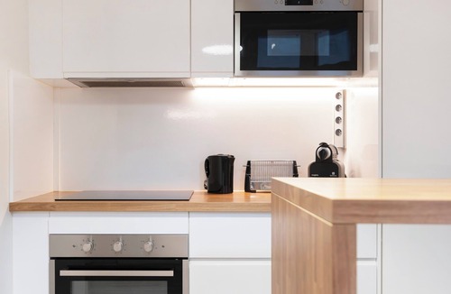 Nouvelle Ville Apartment | Rock-In-Share- Le Bon Pasteur