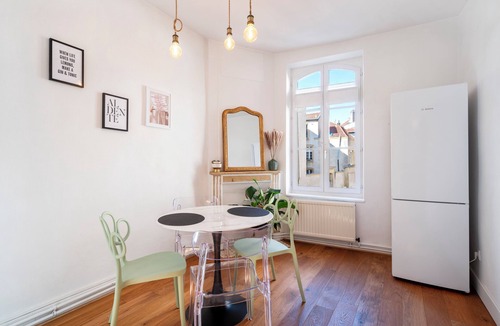 Metz-Centre – Ancienne Ville Apartment | Rock In Share - Le Charlise