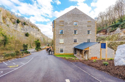 Stoney Middleton Apartment | Rock Mill | Studio Apartment