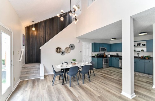 Noblesville House | Rock n* Roll Haven RUOFF 4BD