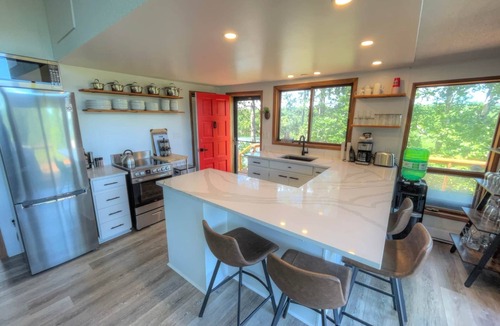 Perth House | Rock Ridge Cottage | Rideau Ferry
