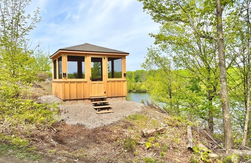 Perth House | Rock Ridge Cottage | Rideau Ferry