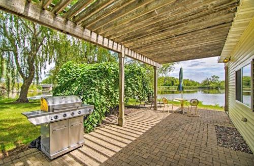 Horicon Apartment | Rock River Access! Peaceful Horicon Studio