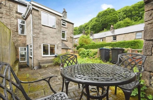 Birchover House | Rock View Cottage Birchover