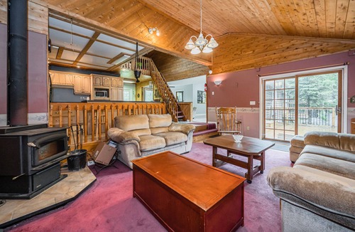 Colpoys Bay Cottage | Rockaway: Rustic Charm Meets Modern Private Comfort