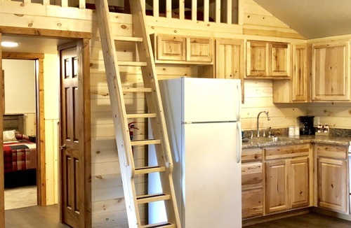 Rockerville Hotel | Rockerville Lodge & Cabins