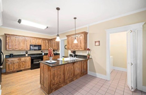 Huntsville House | Rocket City Residence