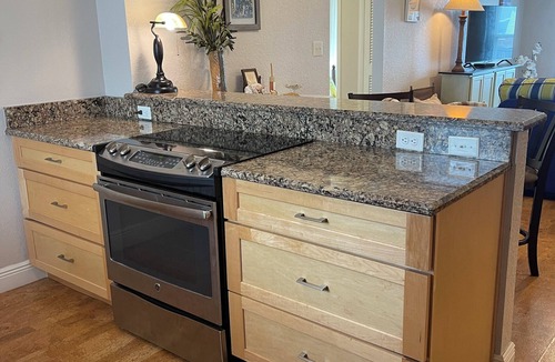 Titusville Condo | Rockets! Water! Just Breathe!