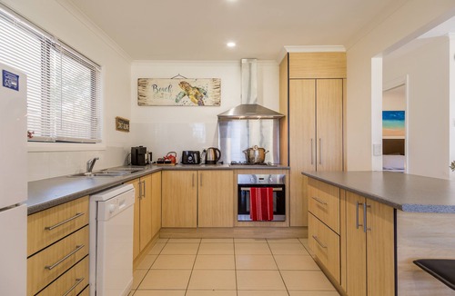 Berrara House | ROCKETZ@BERRARA BEACH