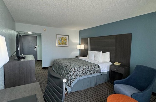 Rock Falls Hotel | Rockfalls Inn & Suite