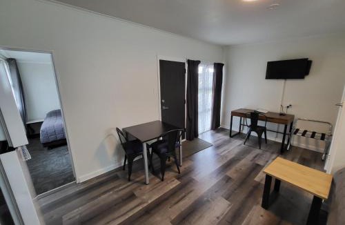 Penrose Hotel | Rockfield Motel