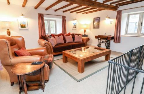 Newcastle-on-Clun House | Rockhill Farmhouse