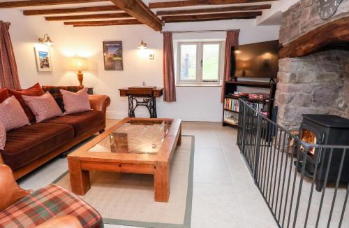 Newcastle-on-Clun House | Rockhill Farmhouse