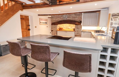 Newcastle-on-Clun Cottage | Rockhill Farmhouse