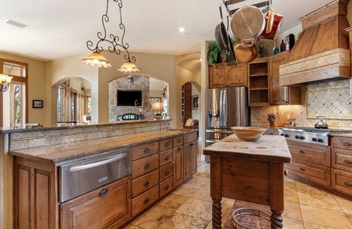 Pipe Creek House | Rockin' B Ranch Summit House