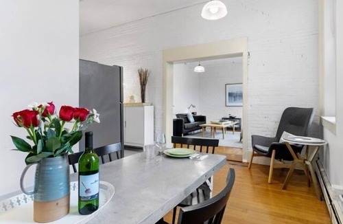 Rockland Apartment | Rockland Central, downtown walk to everything!