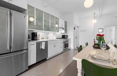 Rockland Apartment | Rockland Central Over Main; 2BR Downtown