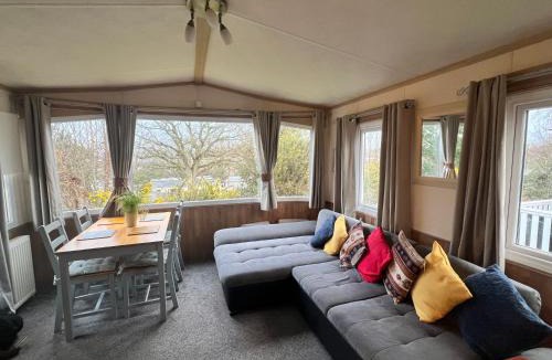 Hamworthy Resort | Rockley Valley TV36